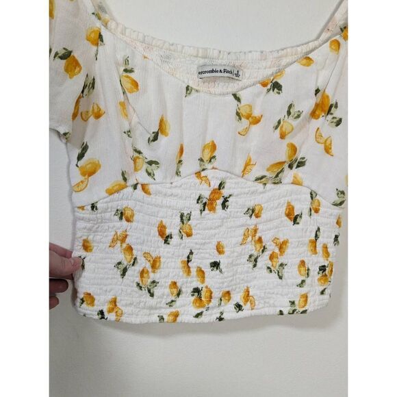 Abercrombie & Fitch White Lemon Print Smocked Waist Crop Top - Size S - Picture 3 of 6
